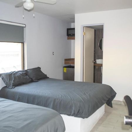 Apartamentos Ambassador Тихуана Екстериор снимка